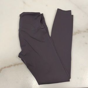 EUC lululemon 25” tights